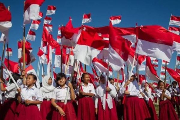 “Berkiblat pada Merah Putih” Strategi Kreatif Menanamkan Nasionalisme Pada Anak Usia Dini