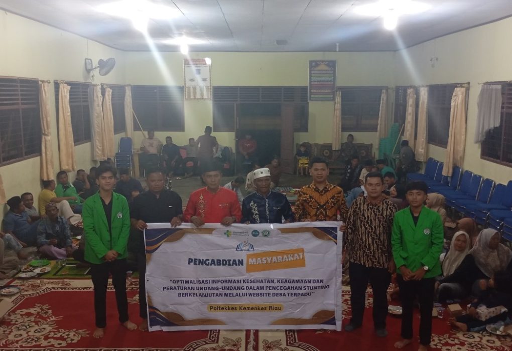 Dosen Politekkes Kemenkes Riau Mengabdi Untuk Negeri : Cegah Stunting dan Bangun Desa Digital